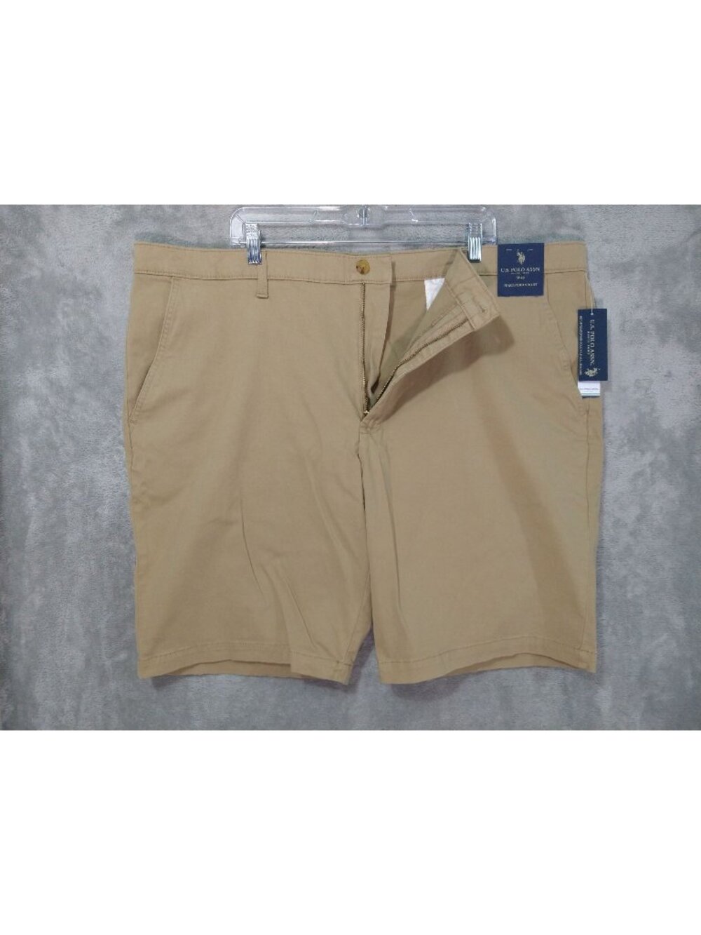 US Polo Assn Shorts Mens 46 Beige Chino Flat Front Hartford High Rise Stretch